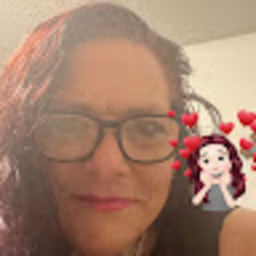 Meet your Posher, Pamela